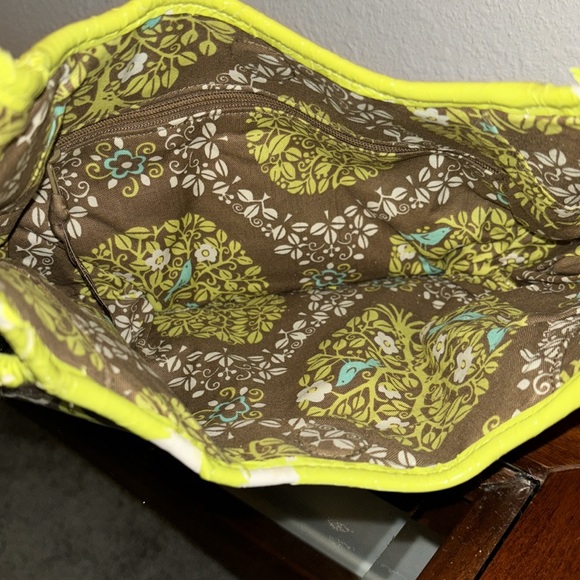 Vera Bradley sittin in a tree frills shoulder bag - Picture 2 of 2